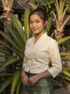 Thin Zar, 28, Burmese single woman from Mandalay interested in international dating