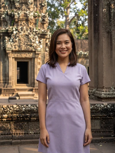 Channy, 29, Cambodian tour guide near Siem Reap temple - first date Cambodian woman profile